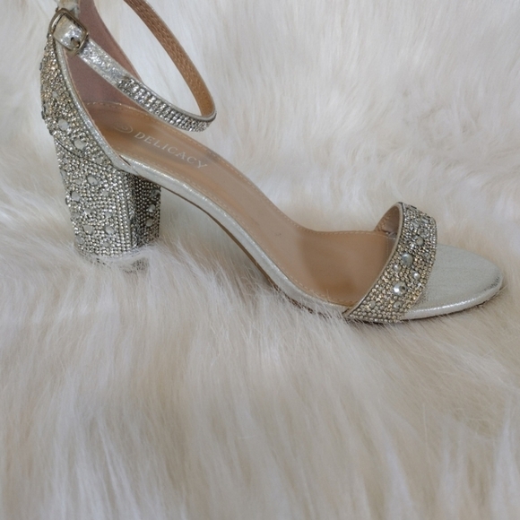 Silver beaded Rhinestone 3 inch Bling Glitter Party Modern Strappy heels size 10 - Picture 2 of 11
